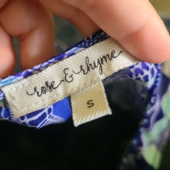 Rose & Thyme Sleeveless Top - Picture 6 of 7